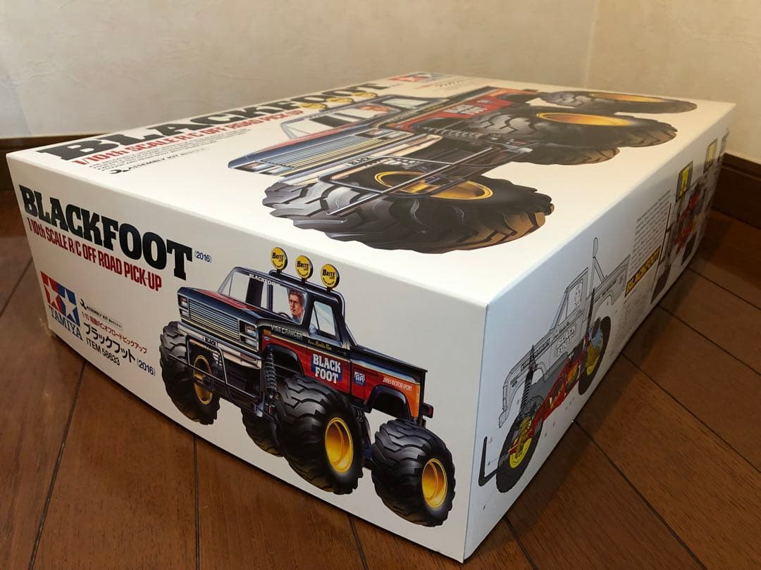 新品未組立 タミヤ 1/10 ブラックフット 2016