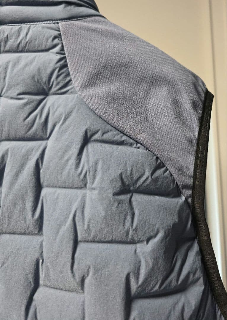 超美品！ブリーフィングゴルフ　メンズ ダウンベスト