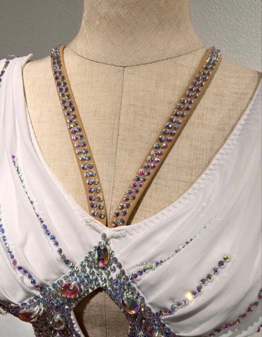 K*u様 ラテンドレス ホワイト MからL