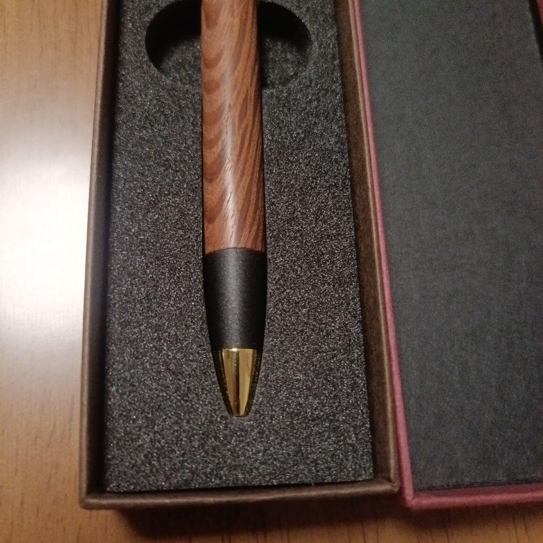 ボナンペンシーオーク真鍮金具