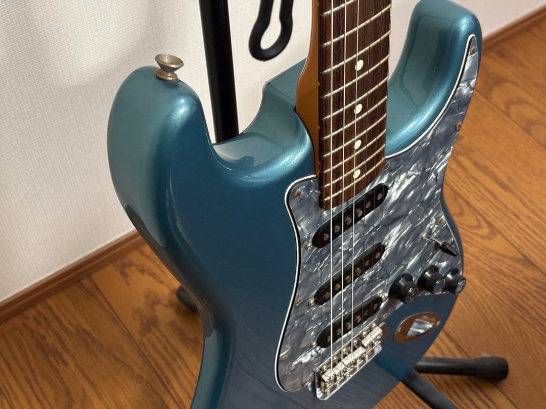 フェンダーメキシコ　ストラトキャスター（ネック捻れあり）