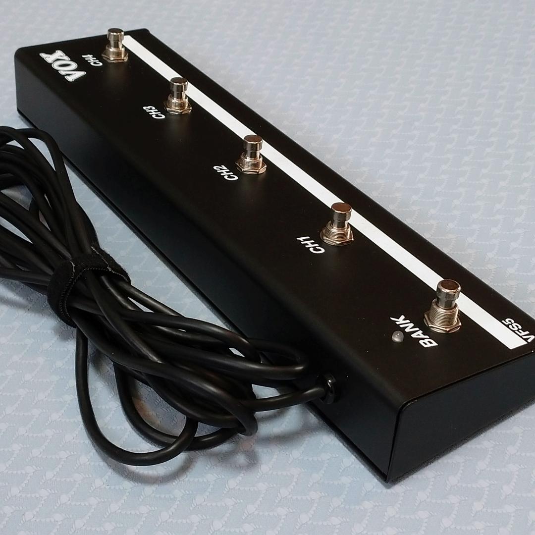 【美品】コルグ KR-55 PRO リズム・マシン ＆ 専用フットスイッチ付き