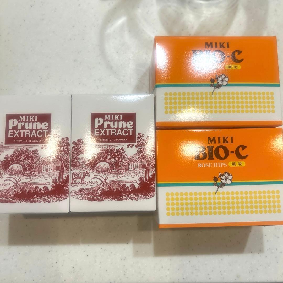 Miki Prune Extract 2瓶& Bio-C Rose Hips2箱