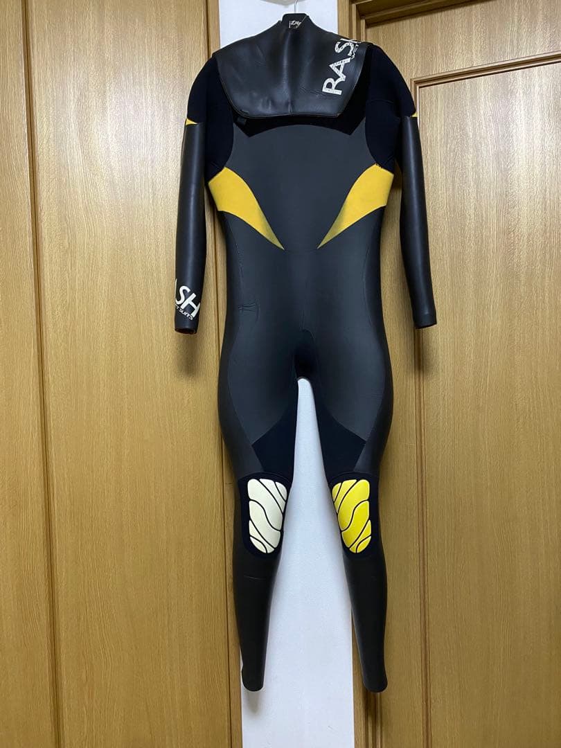 ★最高級シリーズ【RASH】メンズ用５×３ｍｍセミドライフルスーツ　ラッシュ