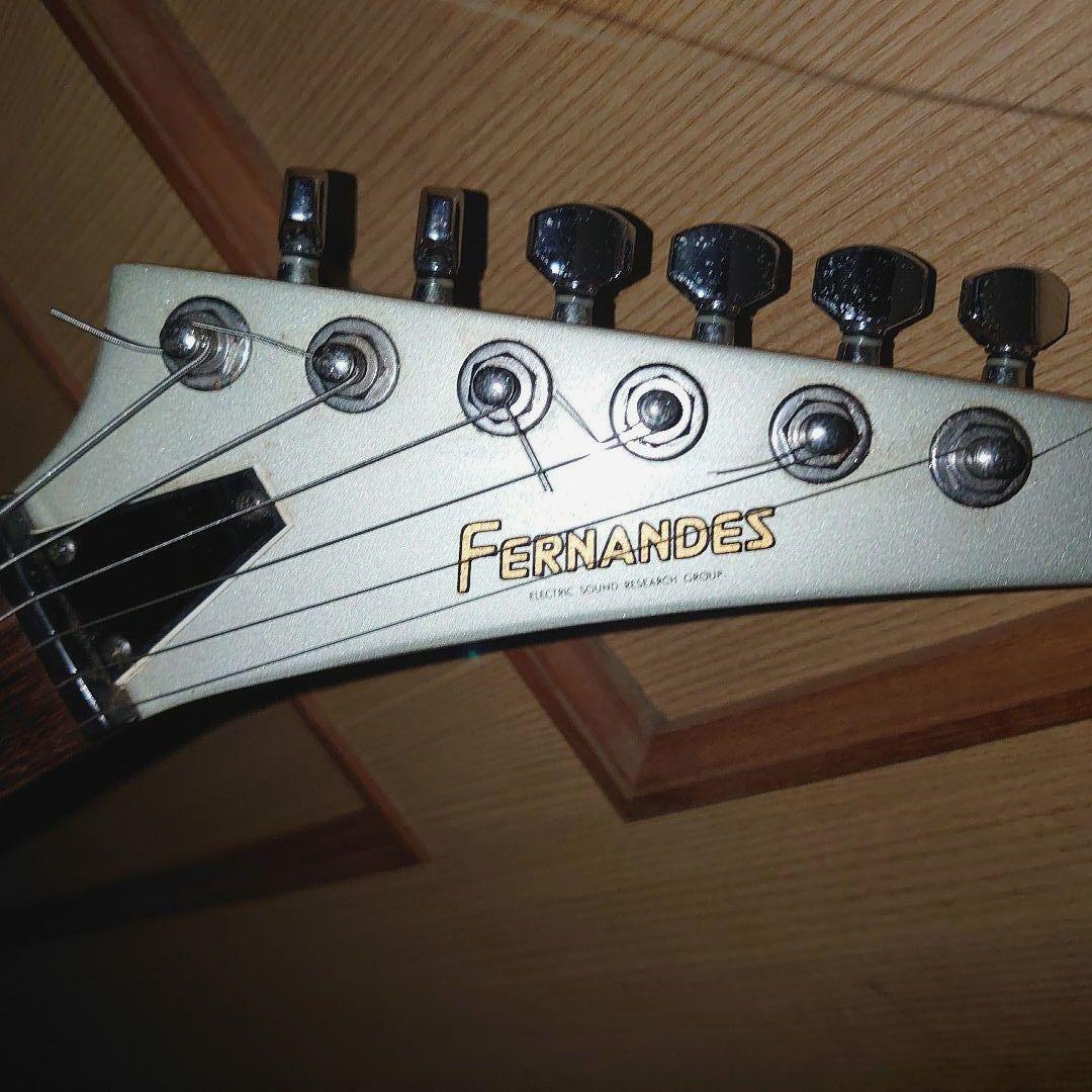 フェルナンデス　エレキギター　STJ-40C TG-5 ソフトカバー付き　その他