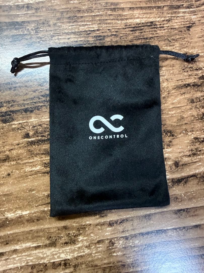 ベース ONE CONTROL CRIMSON RED BASS-PREAMP