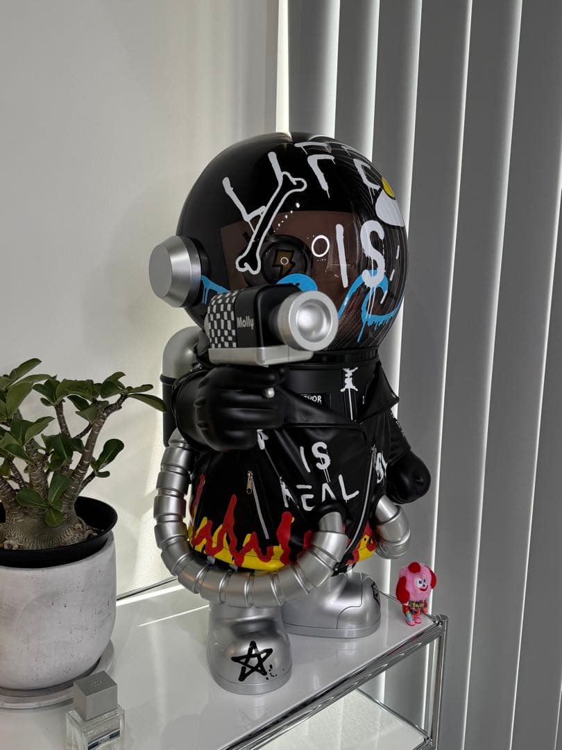 その他 POPMART MEGASPACE MOLLY 1000% Trevor