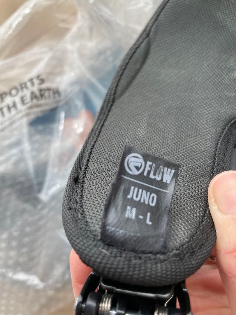 スノーボード ヨネックス foaroc 142cm バイン flowセット