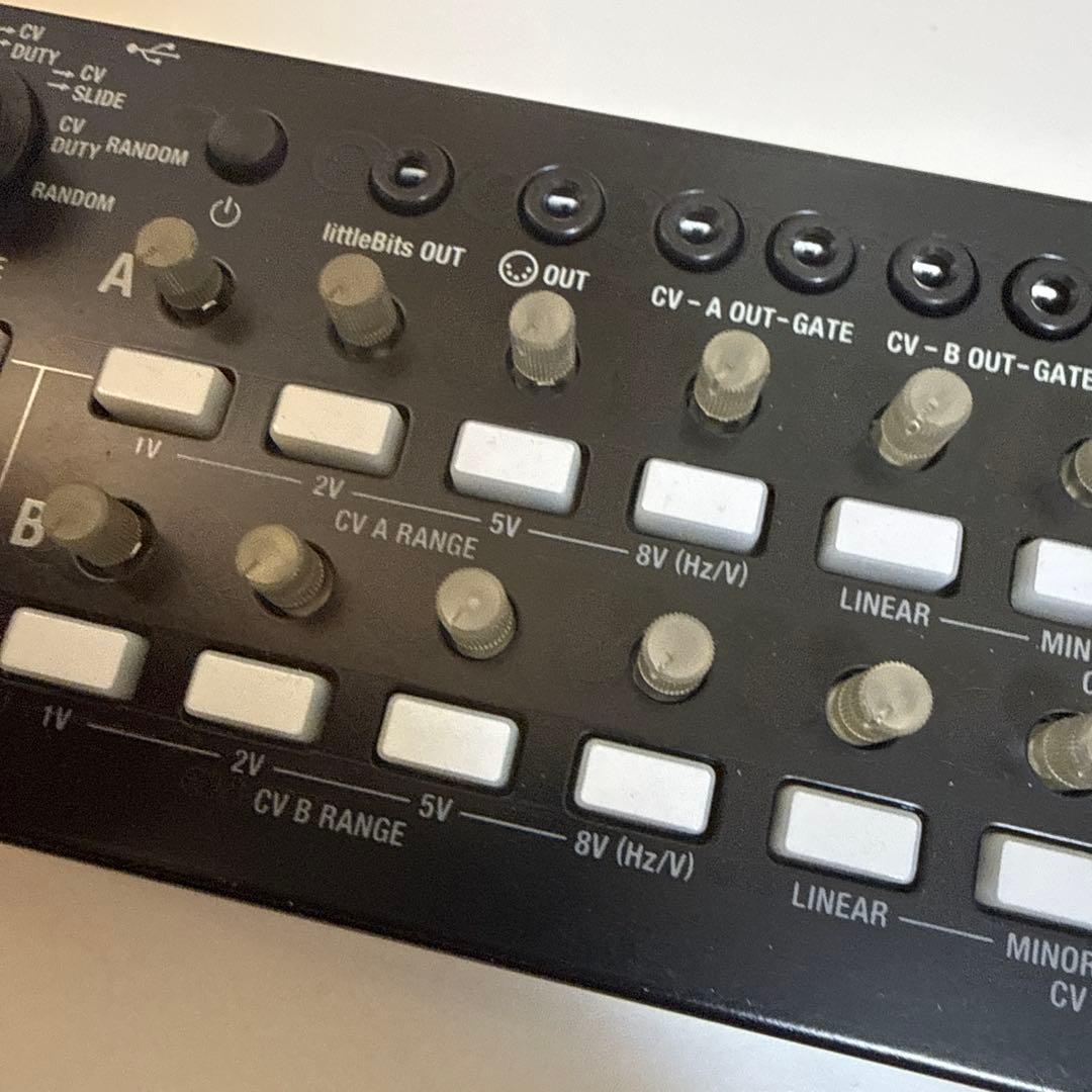 KORG SQ-1 シンセサイザー　シーケンサー