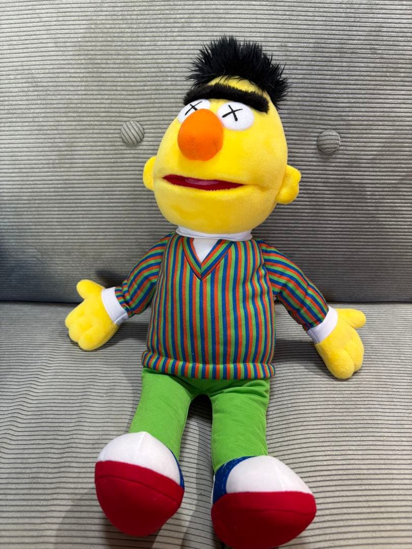 タグ付 ユニクロ カウズ セサミストリート コンプリート 5体 Kaws