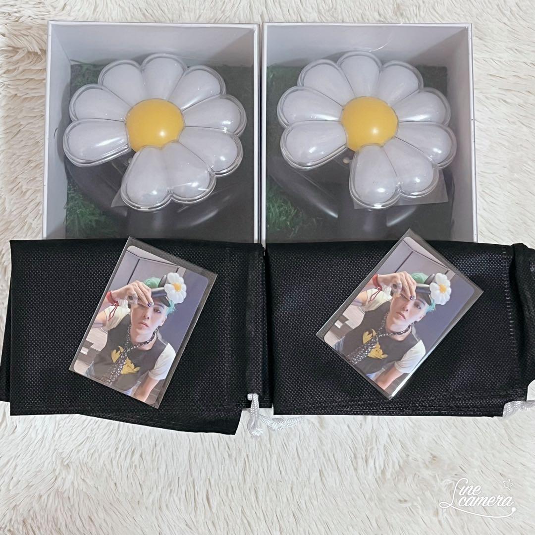 ２個セット　G-DRAGON ペンライト　トレカ付き　ジヨン　新品未開封