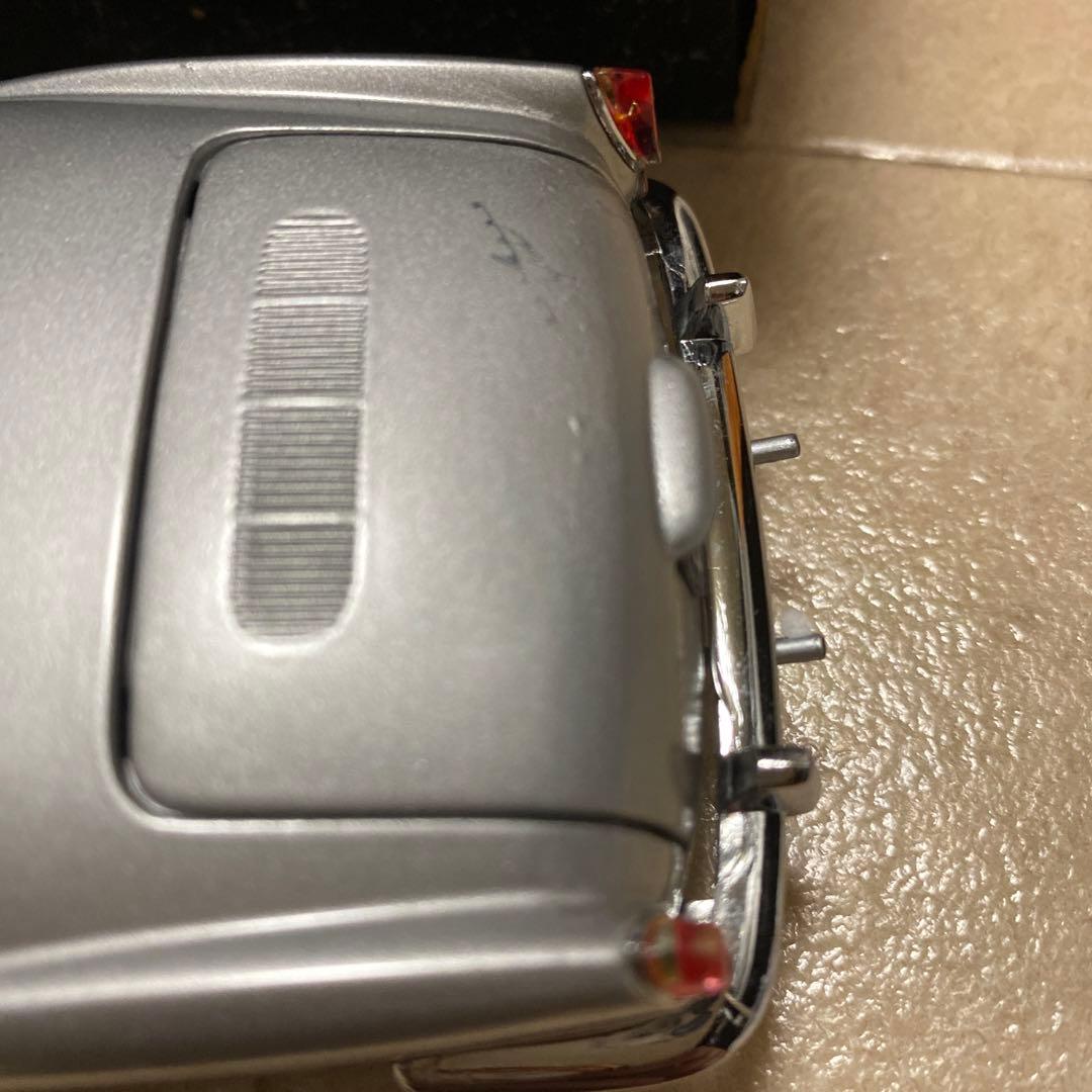 【お値下げ】ミニカー 1/24 フォルクスワーゲン カルマンギア