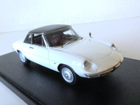 特価 MakeUp 1/43 アルファロメオ 1600 スパイダー Duetto