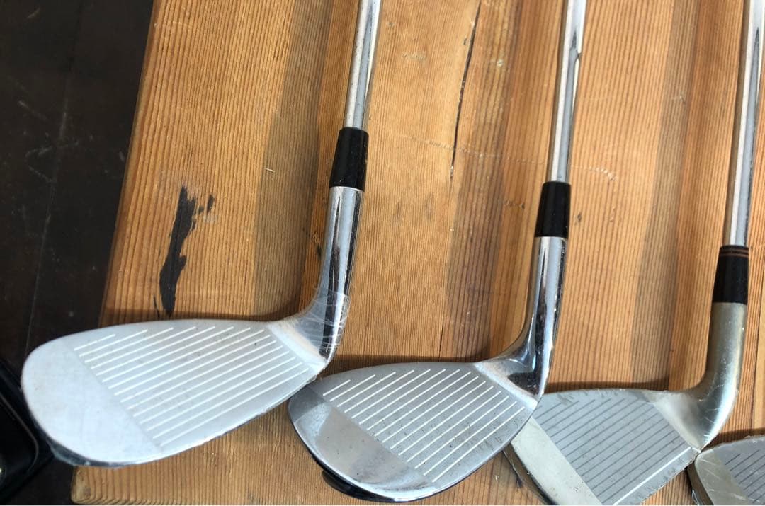 〈未使用〉ゴルフクラブ９本セット
