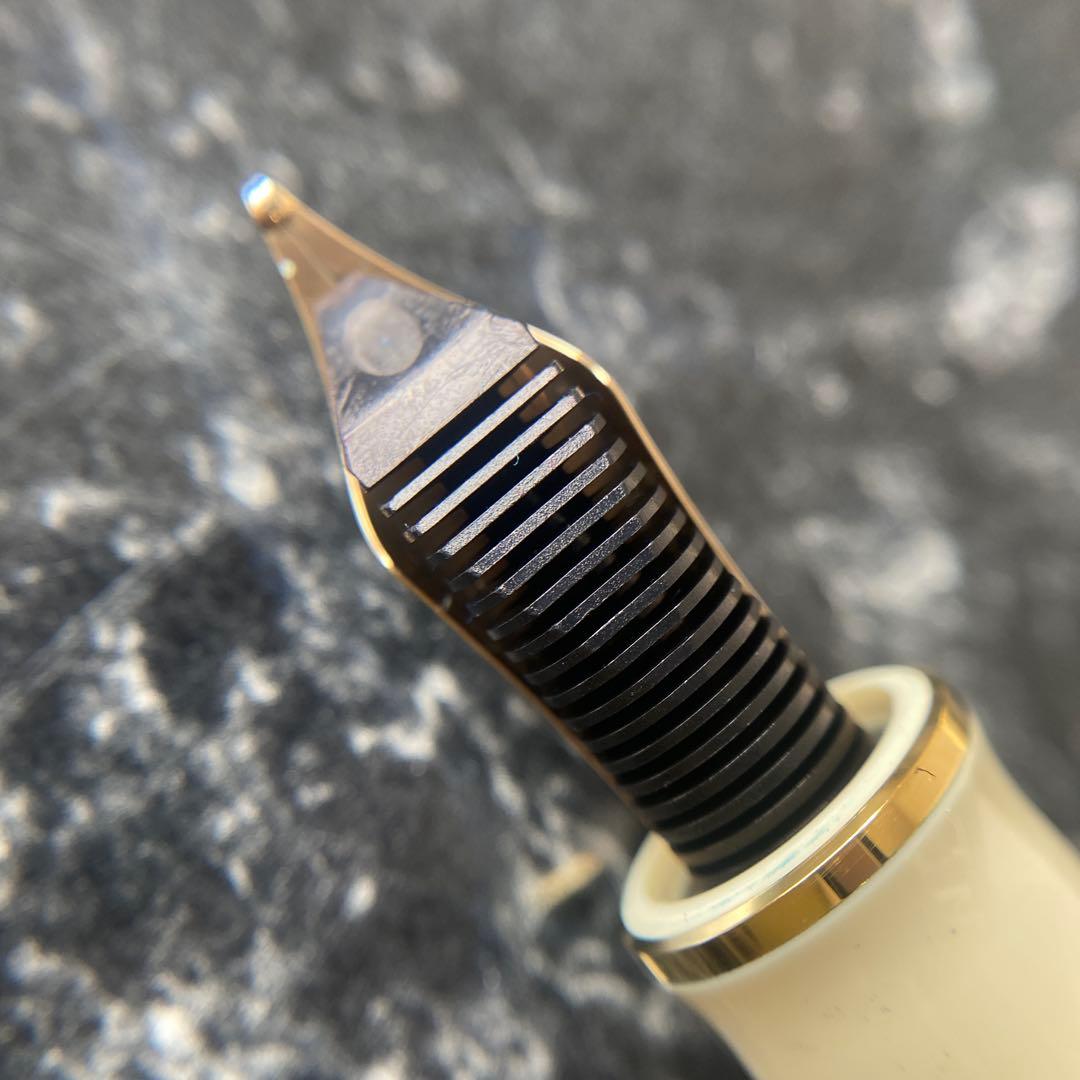 ペリカン M800 クリームブルー M 万年筆