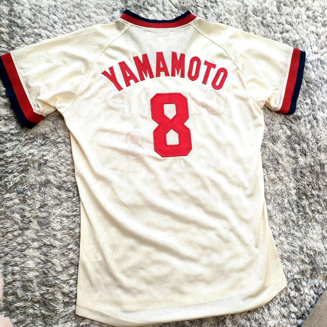 広島東洋カープ　復刻ユニフォーム　山本浩二　(1977〜1988)ホーム背番号8