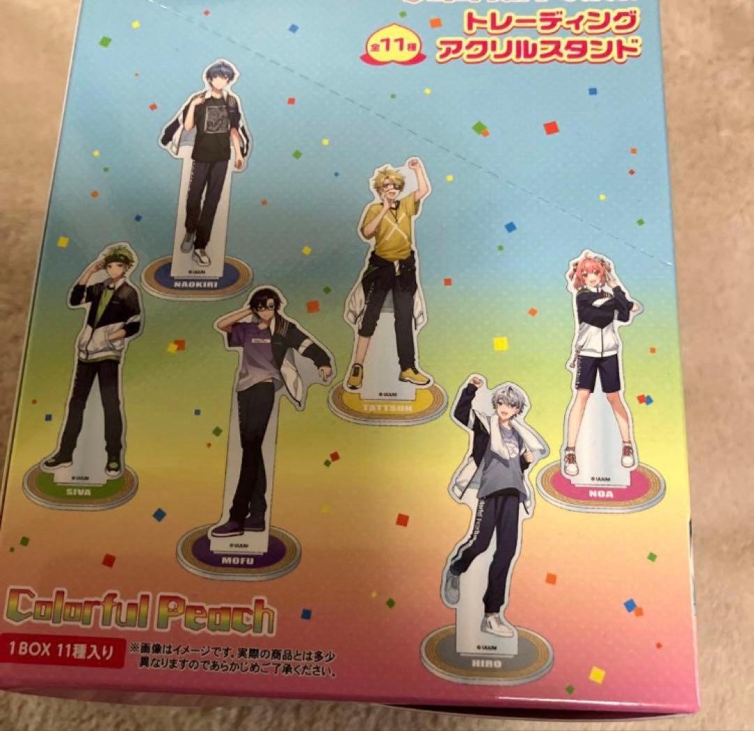 カラフルピーチ　セブンコラボ　アクスタ　缶バッジ　BOXセット