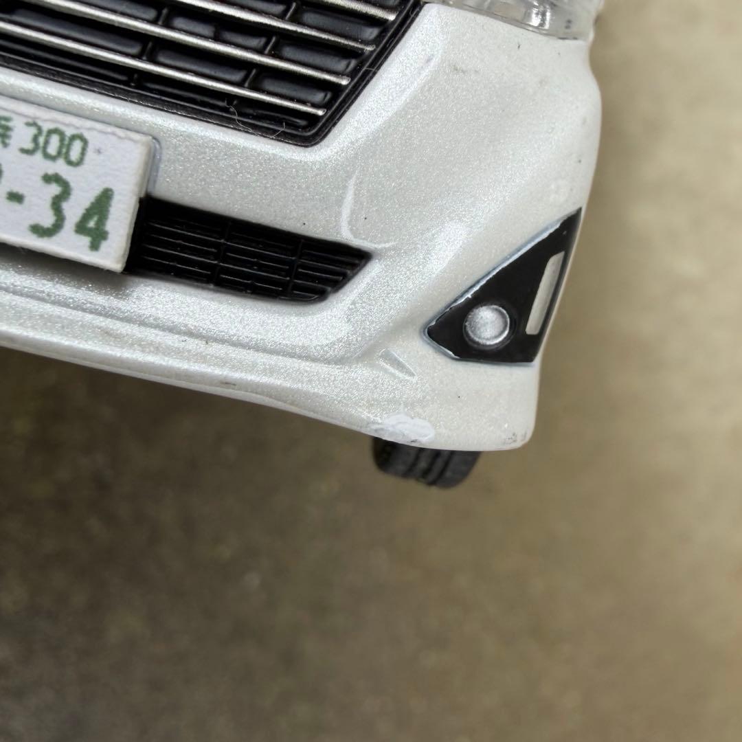 1/30 トヨタ ルーミー カラーサンプル