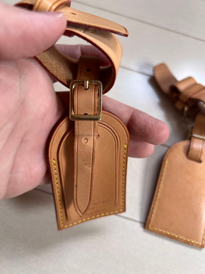 LOUIS VUITTON ヌメ革ネームタグ&ポワニエ　4点セット