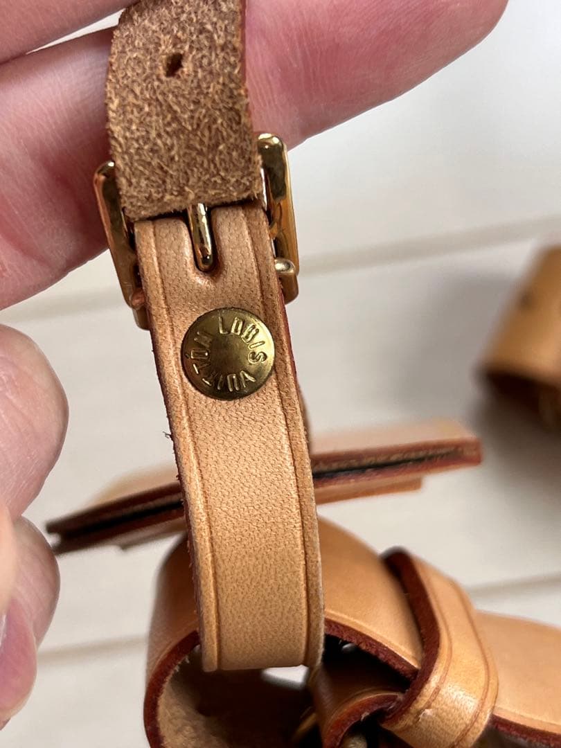 LOUIS VUITTON ヌメ革ネームタグ&ポワニエ　4点セット