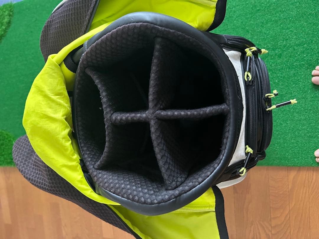 PING キャディバッグ ホワイト/ブラック