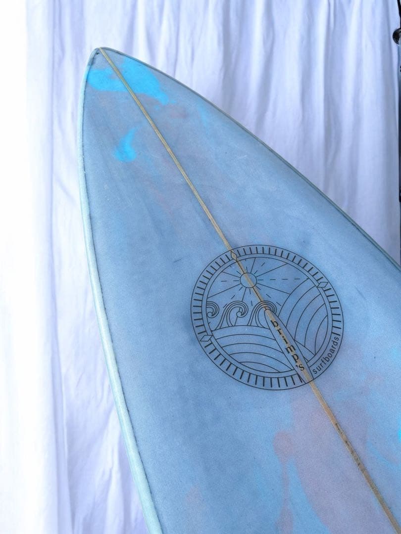 【新品送料込】Brimp’s 8’0” ミッドレングス “Masquerade”