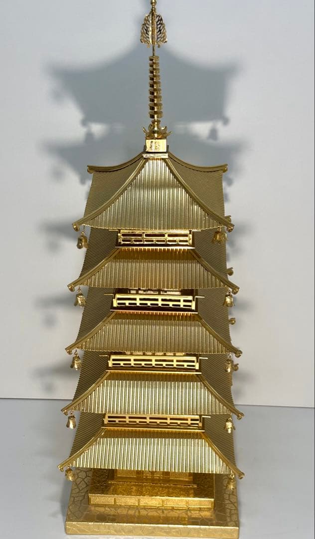 #五重塔 金属製オブジェ