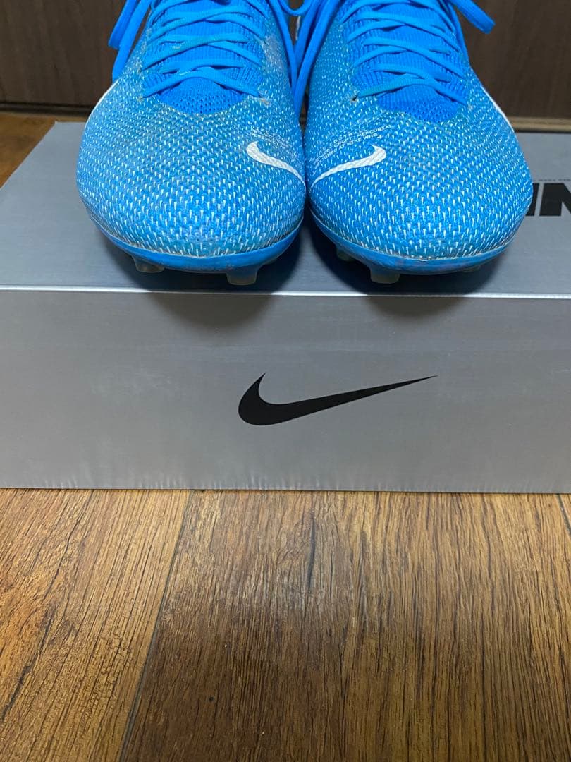 ナイキ マーキュリアル AG PRO 27.5cm