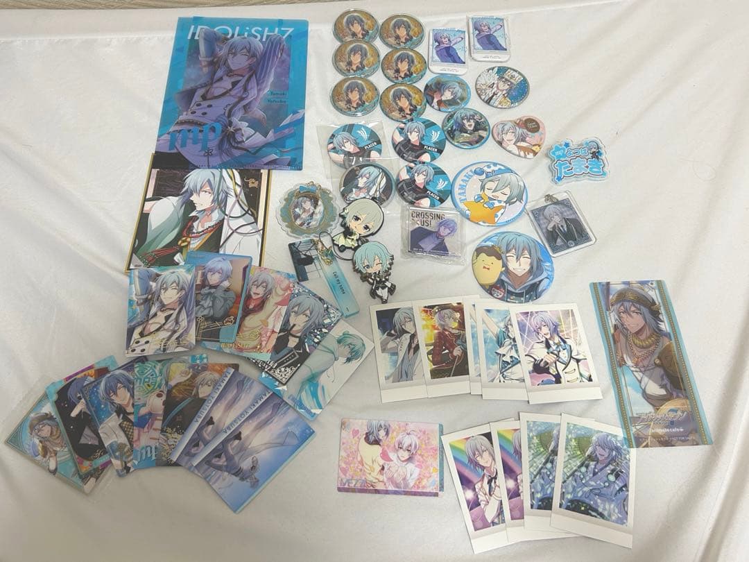 【値下げ中】アイナナ 四葉環セット アクスタ 缶バ62個 デカもんぬい うちわ等