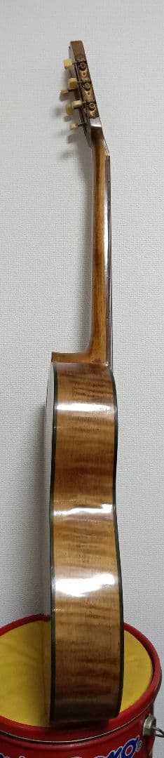 モンタノ　総単板！？ パーラーギター 6弦 　ジャンク　 要リペア　汚れそのまま