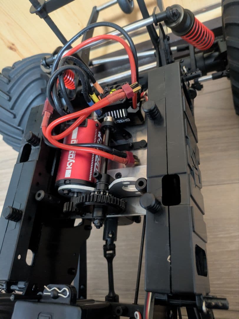 Kyosho USA-1 ラジコン　モンスタートラック　1/8 オフロード　京商