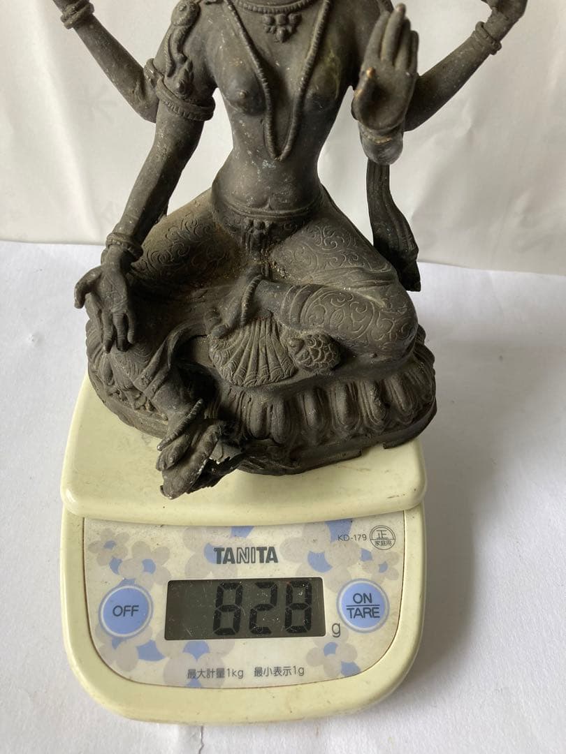 古仏像，古銅製，清時代。