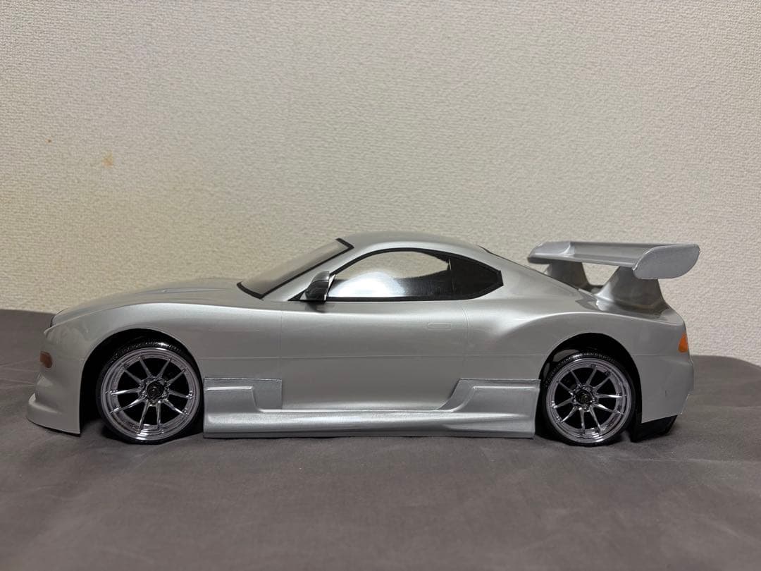 ラジコン ボディ アストンマーティン DB7 1/10 未走行