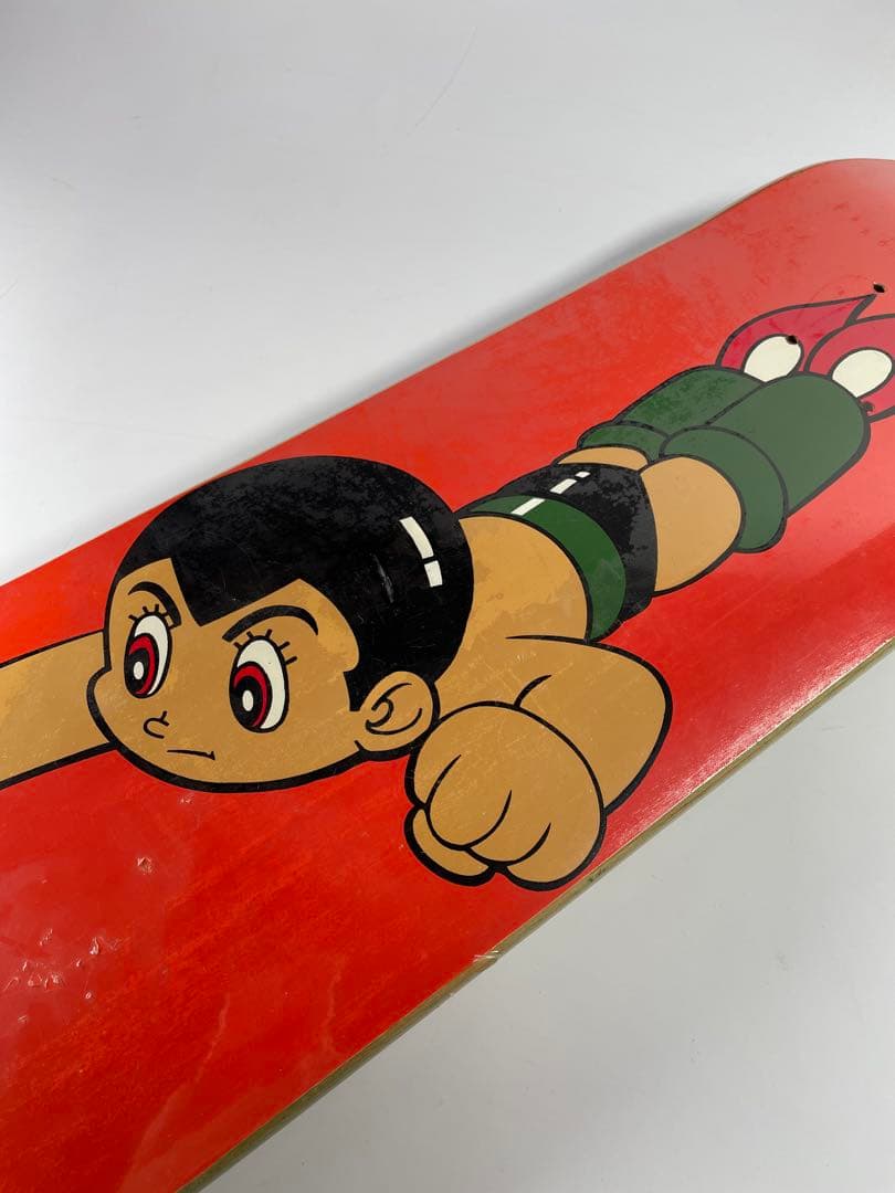 未使用　GIRL 鉄腕アトム　スケートボードデッキ