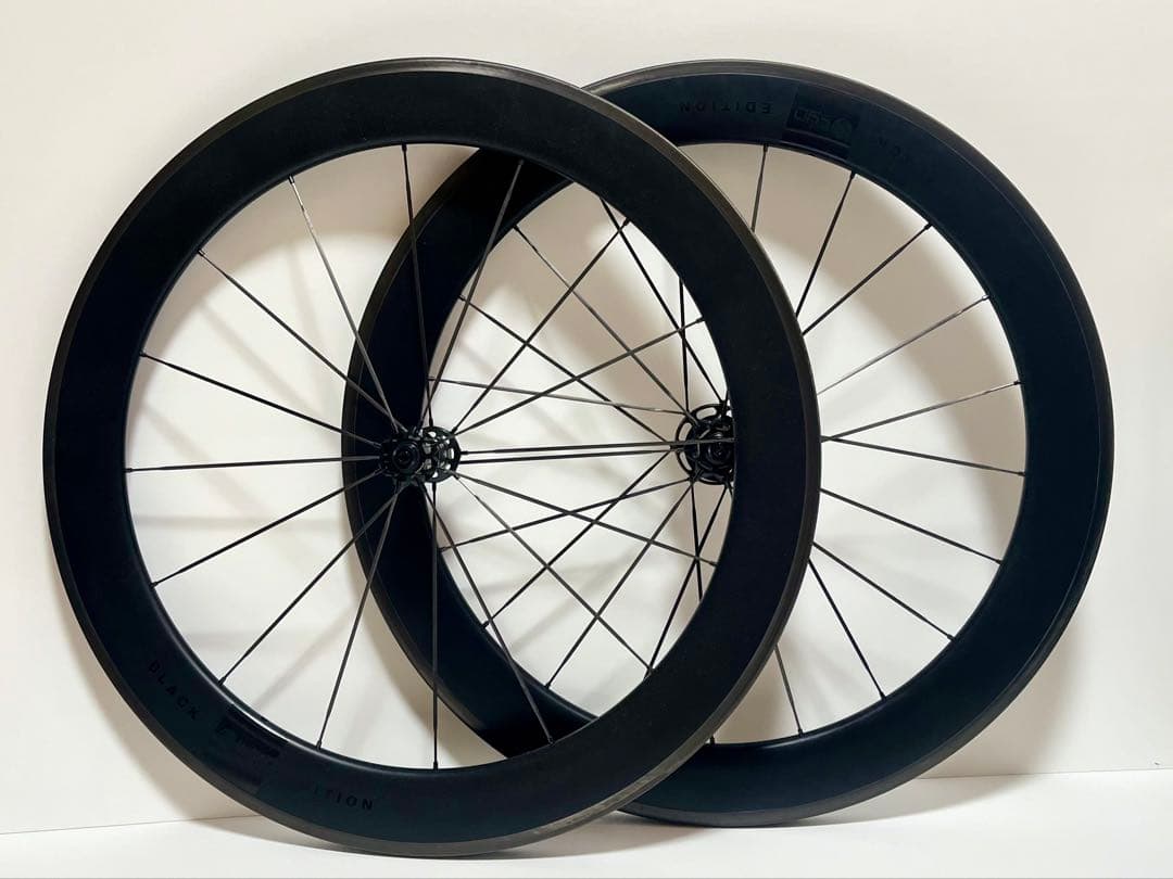 【美品】LUN HYPER 【限定品:Black Ddition】 65mmリム