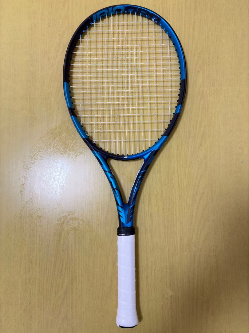 BABOLAT ピュアドライブ 300g G2