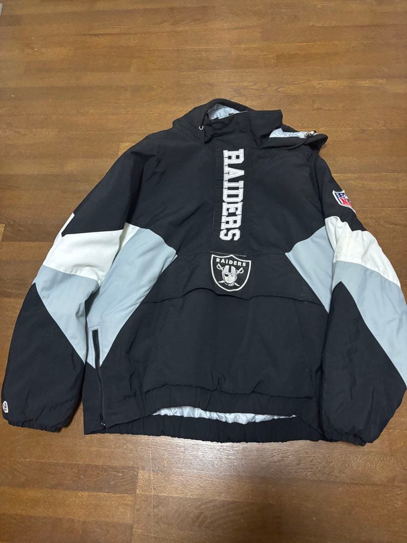 最終値下げ！　RAIDERS NFLジャケット フード付き