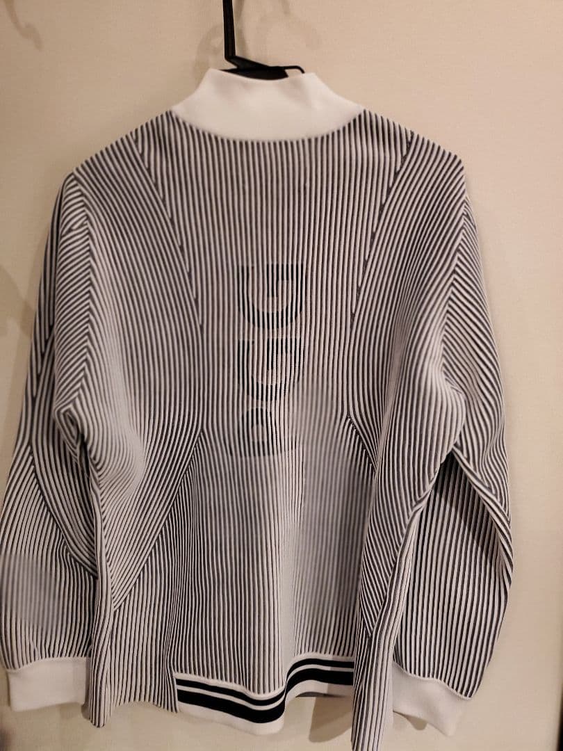 mst！美品パーリーゲイツPGGセットアップハイネックインナー付き