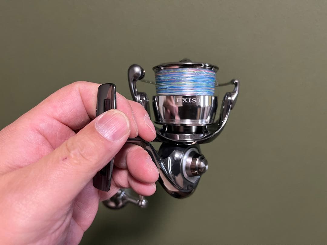 DAIWA 22EXIST LT 5000 CXH ほぼ新品