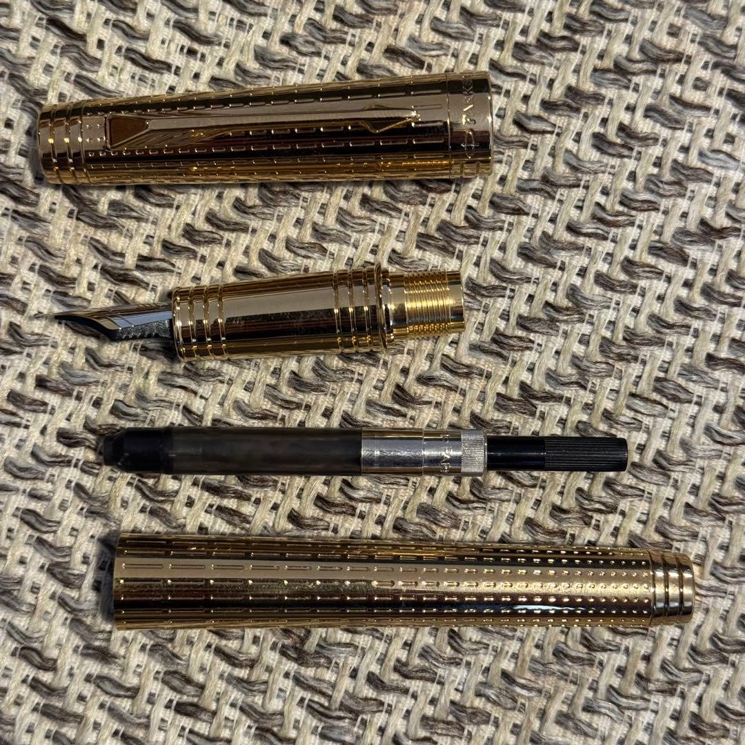 パーカープリミエデラックスGT 万年筆M 新品未使用