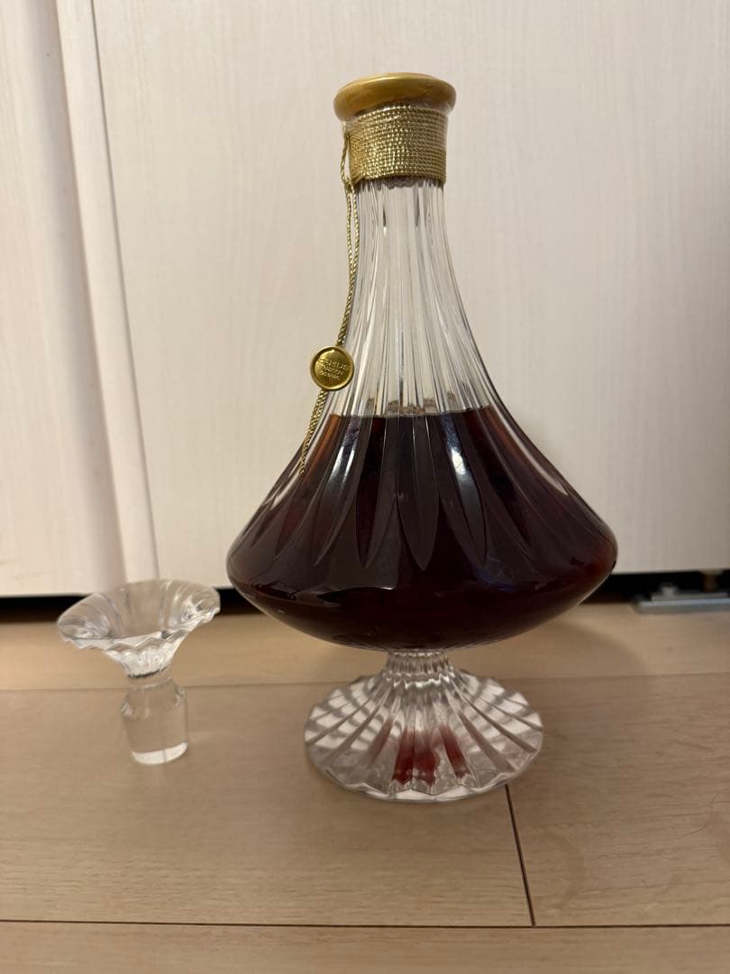 CAMUS TRADITION バカラ 700ml 40%