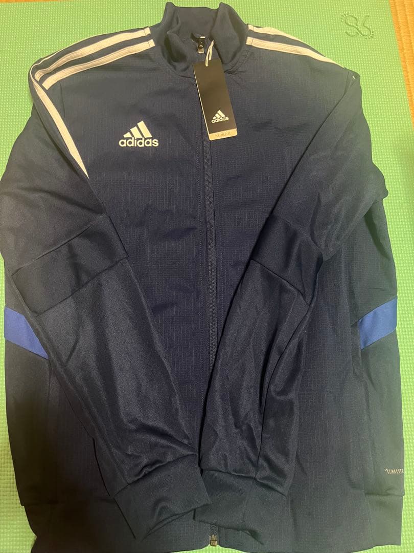アディダス トレーニングウエア ジャージ シャツ サッカー 1/31出品取り下げ