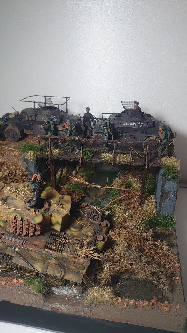 1/35 タミヤ ドイツ軍 タイガー戦車 ワーゲン ジオラマ 完成品