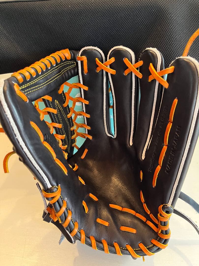 ONE OF THE ANSWER 外野手　グラブ