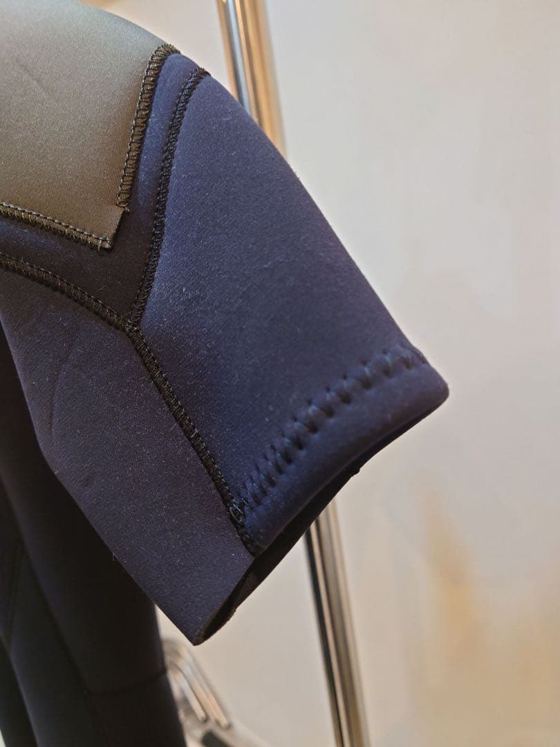 ウェットスーツ 黒　シーガル