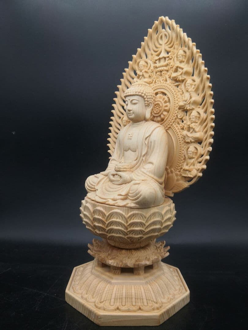 【修縁堂】仏像 阿弥陀如来坐像 八角蓮華丸台座 木彫供養仏 仏教縁起物 祈願風水
