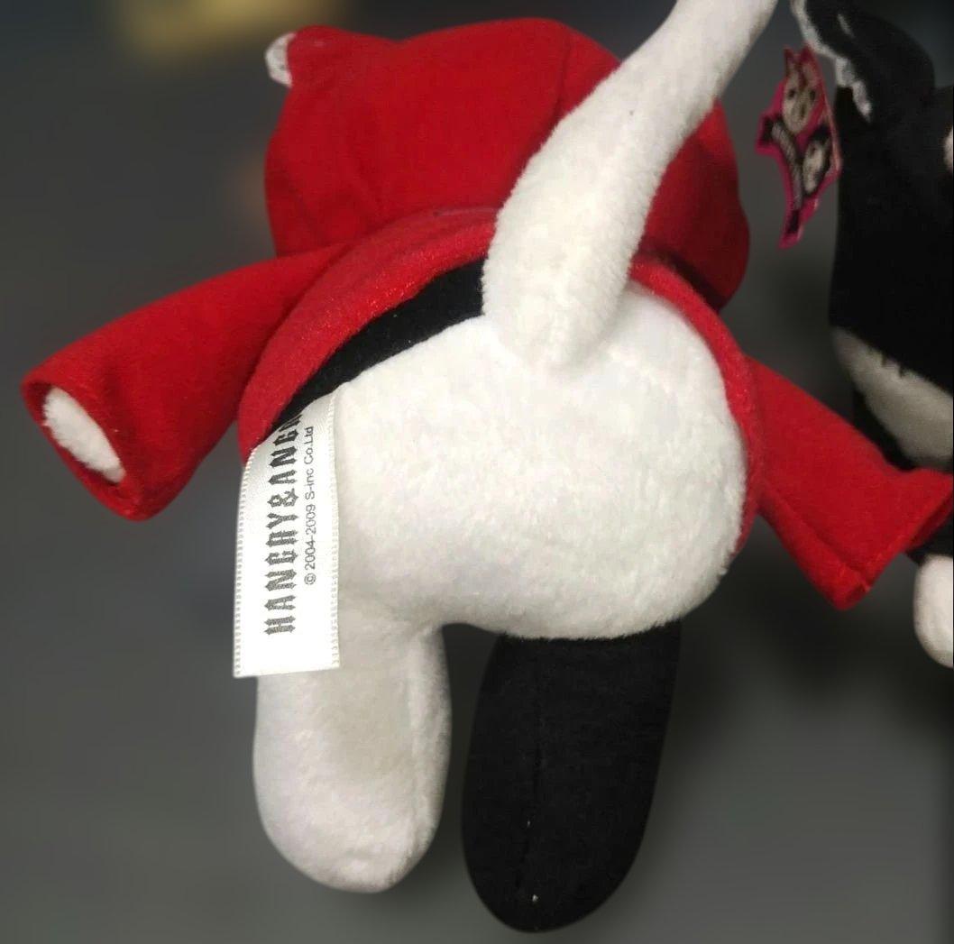 新品　HANGRY & ANGRY ハングリーアングリー ぬいぐるみ　2体セット