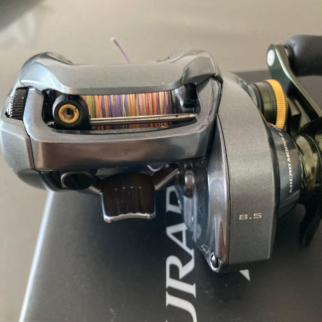 SHIMANO CURADO DC 201XG ※回転重め