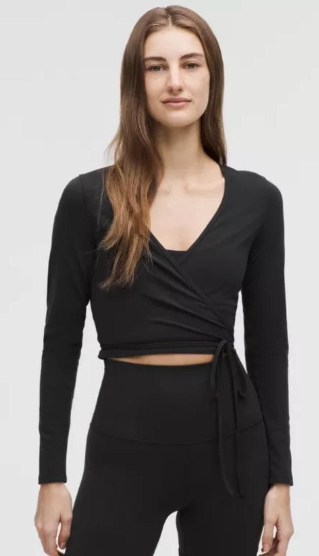 lululemon Nulu 長袖クロップラップ