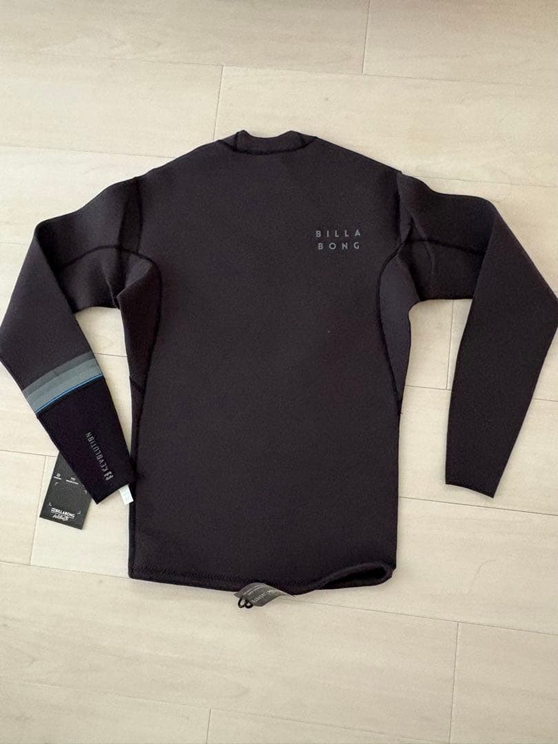 更に値下げしました。 Billabong タッパー 長袖